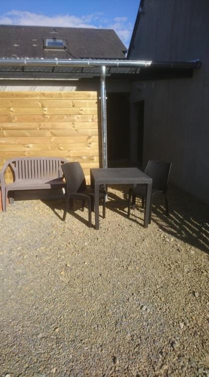 Gites De L'Archange Courtils Luaran gambar